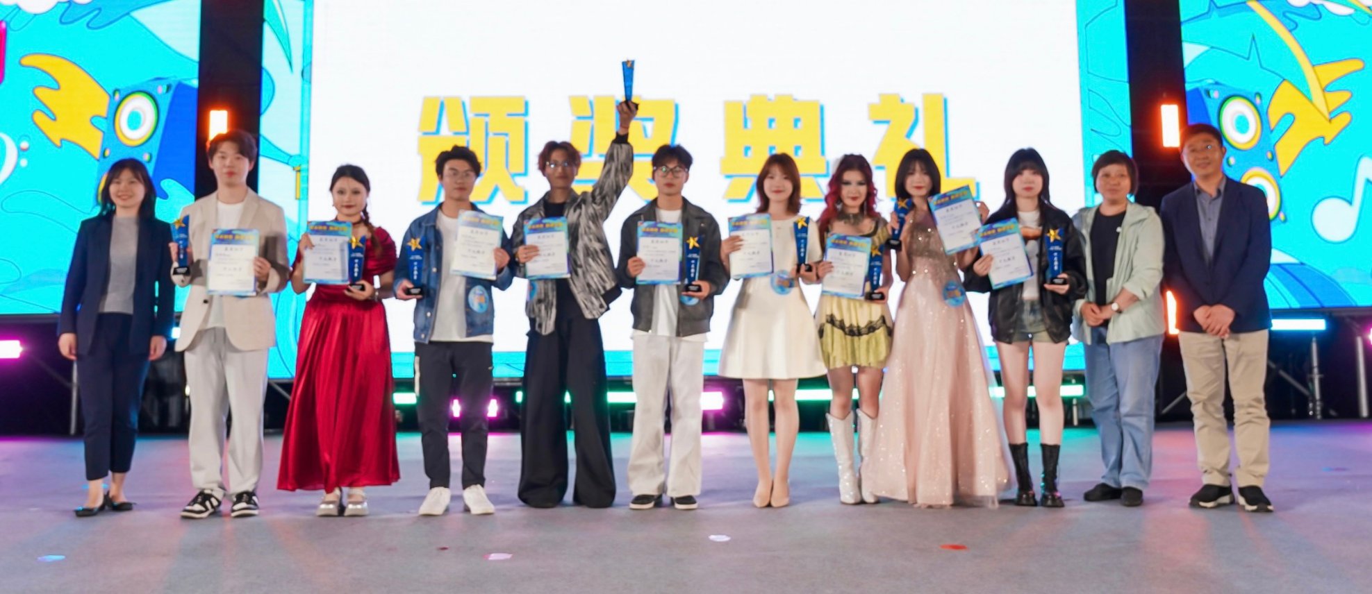 4-4 十大终.jpg 4-4 十大终.jpg